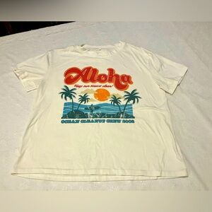 Aloha Graphic T-Shirt women’s large